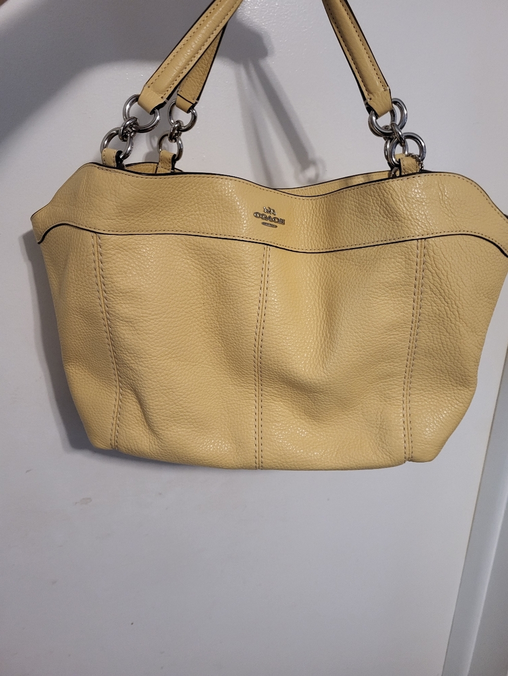 COACH Small LEXY Refined Pebbled Leather. RARE CANARY YELLOW. CROSSBODY INCLUDED - Picture 10 of 10